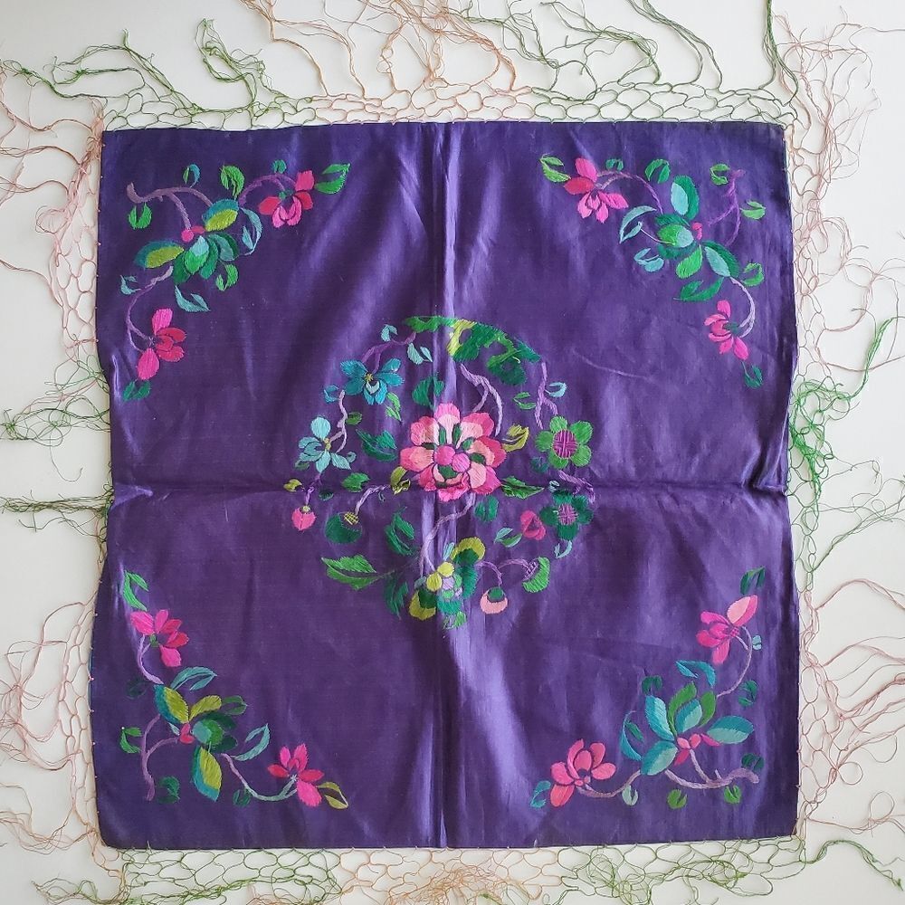 Vtg Purple Floral Embroidered Small Tablecloth Square Satin Decorative Accent